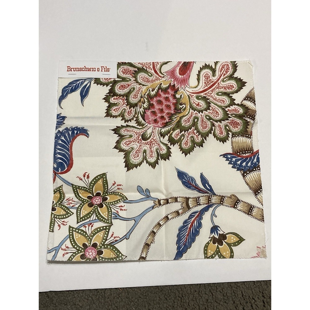 NEW SAMPLE Brunschwig‎ & Fils Floral CADENET Print in Red/Blue 12.5" X 12.5"